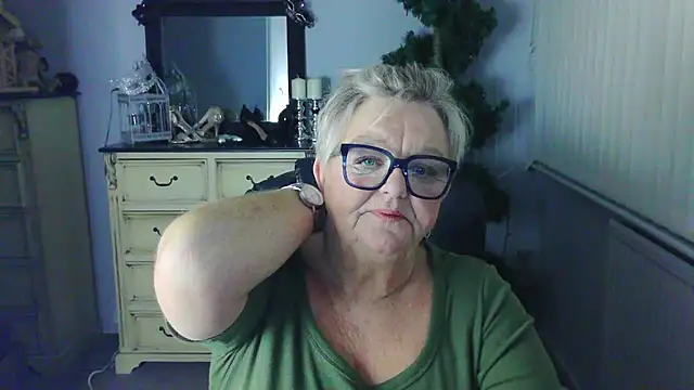 BridgetBlueEyes Live XXX Chat