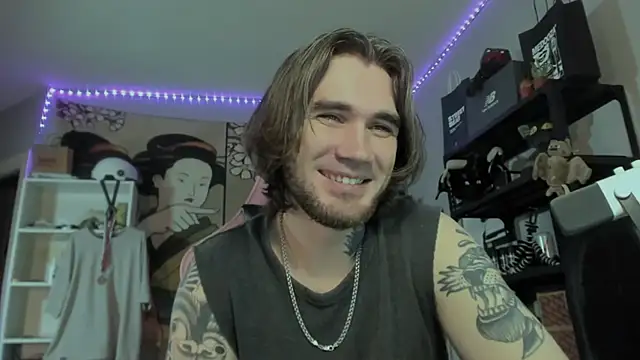 otiebis webkamerás műsora