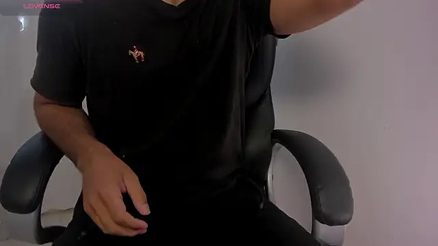 shooting_wilson 现场XXX聊天