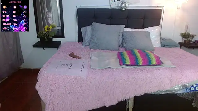 Keyla01_'s Live XXX Chat