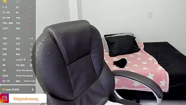 Chat XXX en directo de alejandra_milf_