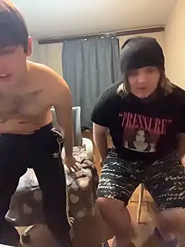 desiredude9's Webcam Show