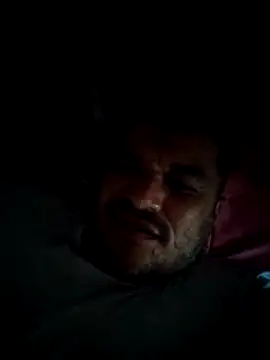 tarra122: διαδικτυακό σόου στην κάμερα