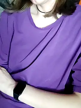 Aashikalaa élő XXX-chatje