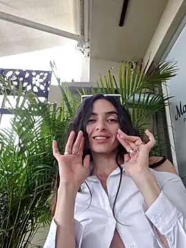 Sam_Sara Chat XXX live