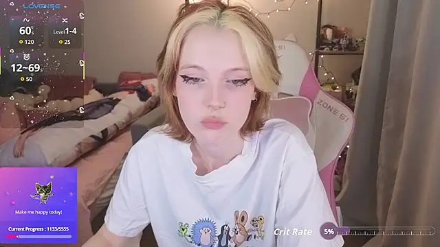 Chat XXX Live Crackling_Tatii