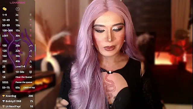 mslilly_croft webkamerás műsora