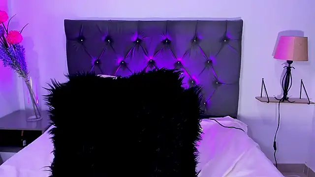 SagiraBelle Chat XXX live