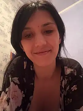 MyhoneMila Chat XXX in diretta