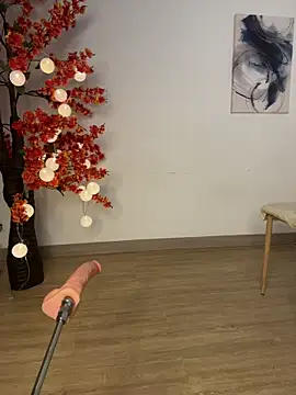 VictoriaHiill Show in webcam