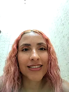 JhordanAndDanna Adlı Modelin Canlı XXX Sohbeti