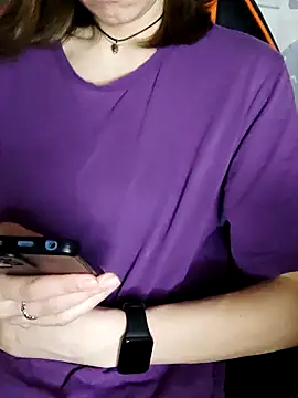 Aashikalaa 라이브 XXX 채팅