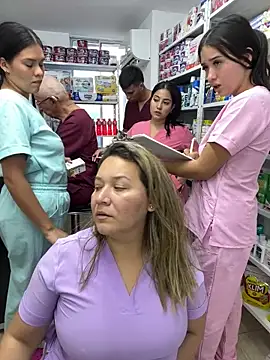 XXX chat uživo modela kandalove