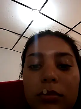 stefanie010 Live XXX-chat