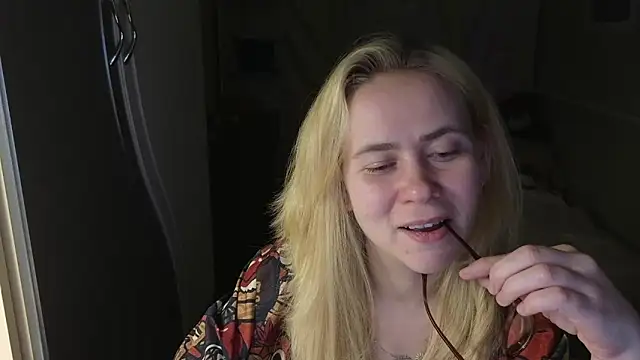 Riley_Roo Live XXX-chat