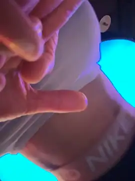 Czat XXX na żywo – F3ckd0lllucy