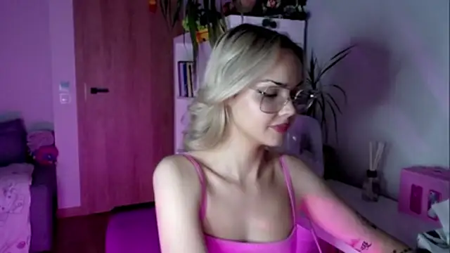 LexiexPlay – Naživo XXX chat