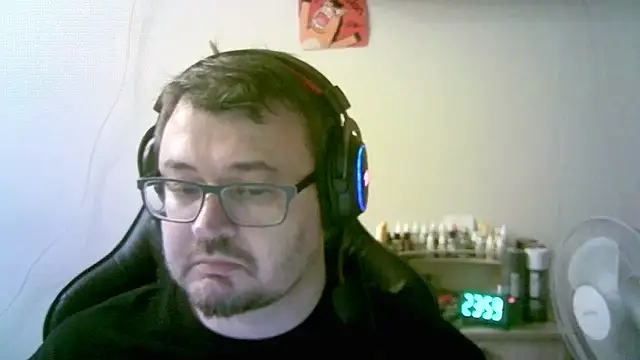 SirAbuser 现场XXX聊天