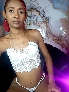 Chatroom XXX en direct de isaabellaa__