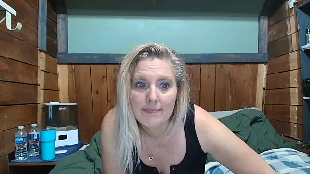 Chat XXX en directo de lisaxlovexxx