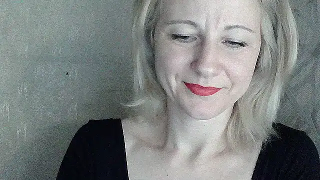 Show modela Katerina-Kissa na web-kameri