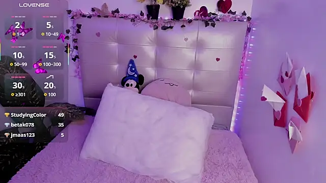 Anna_Blade_のウェブカメラショー