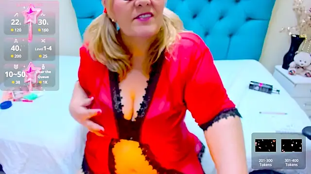 Nayla_Garner's Live XXX Chat