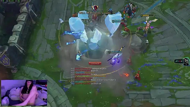 CeriseLapineのライブXXXチャット