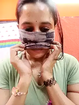 Hotpuja25's Live XXX Chat