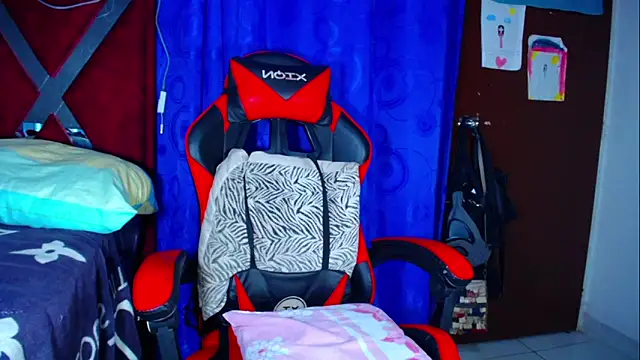 DanisaBrown élő XXX-chatje