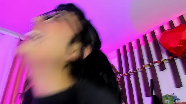 MeowMota_'s Live XXX Chat