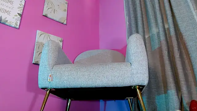 Chat +18 de emily_ox0 ao vivo