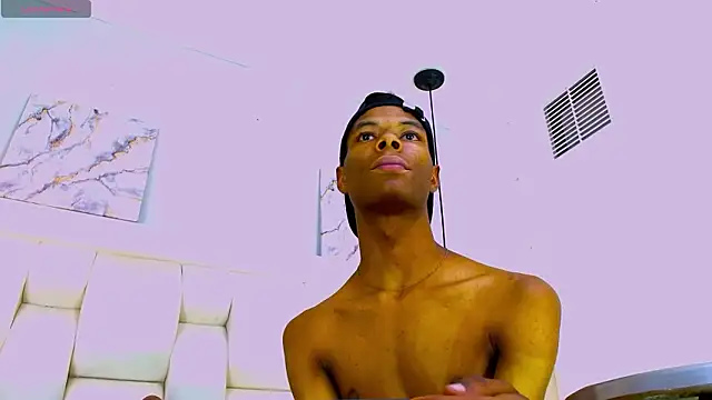 Santiago_Ortiz_ webkamerás műsora