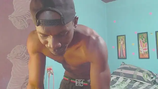 miltonjjakee's Live XXX Chat