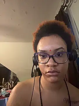 nickytheehawtie's Live XXX Chat