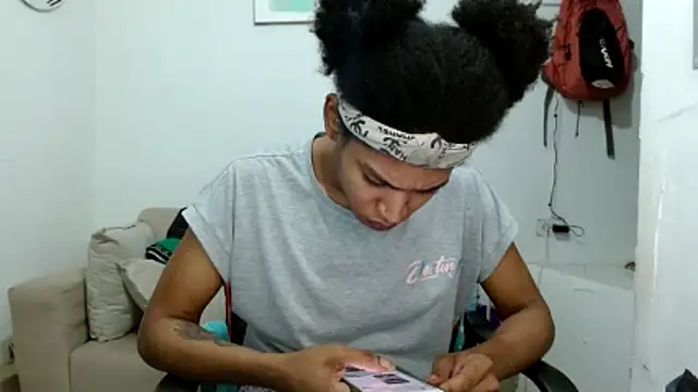 angelamarie1's Live XXX Chat