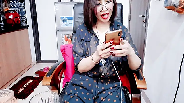 Miu-Len Webbikameraesitys