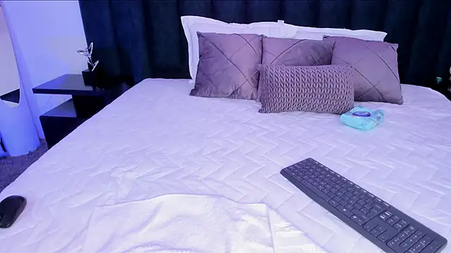 alaia7hのライブXXXチャット