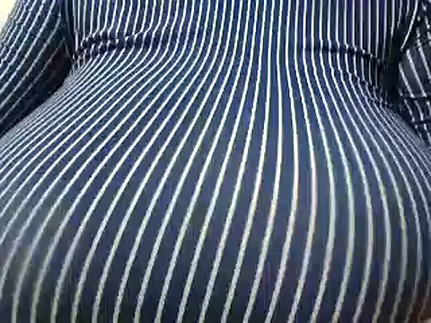 RoxiRedXXX Show Webcam