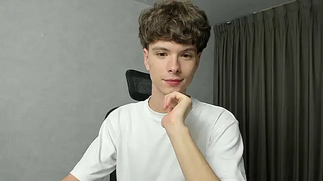 calvin_love_you Webcam show