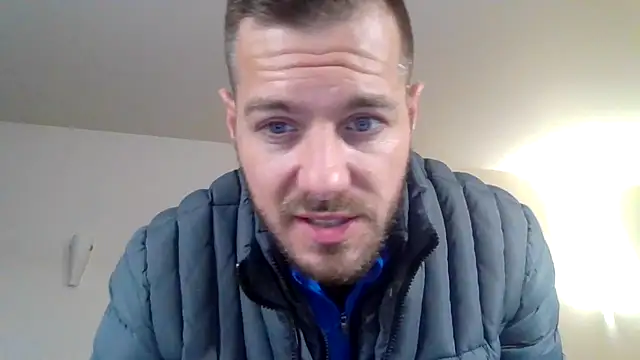 THE_CHEEKY_ALPHAのウェブカメラショー