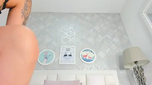 laura_rouse7's Live XXX Chat