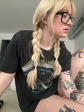 Chat +18 de seeunexttuesday ao vivo