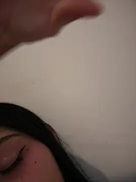 JIORYOvO Webcam show