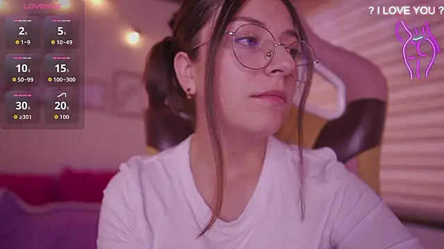 Chat +18 de milly_kenner ao vivo