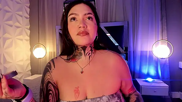 MAGIC_TESSA: απευθείας συνομιλία ΧΧΧ