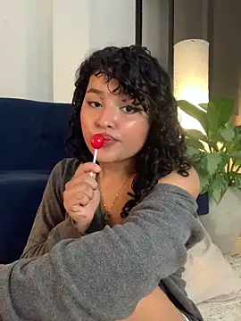 XXX chat uživo modela ladulcemary_