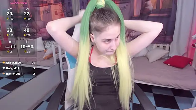 Chat XXX en directo de KiraDuvall