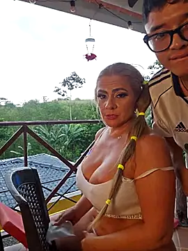 anita1976's Live XXX Chat