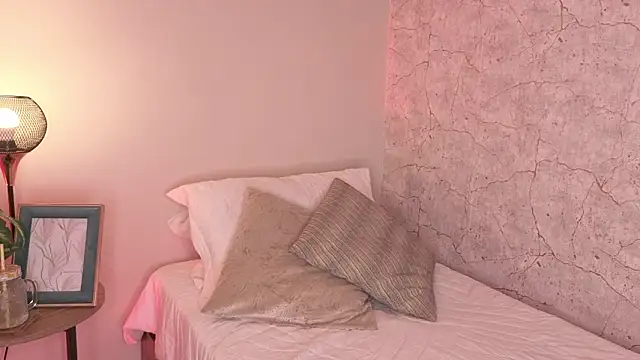 Онлайн чат XXX DahianaWalcott